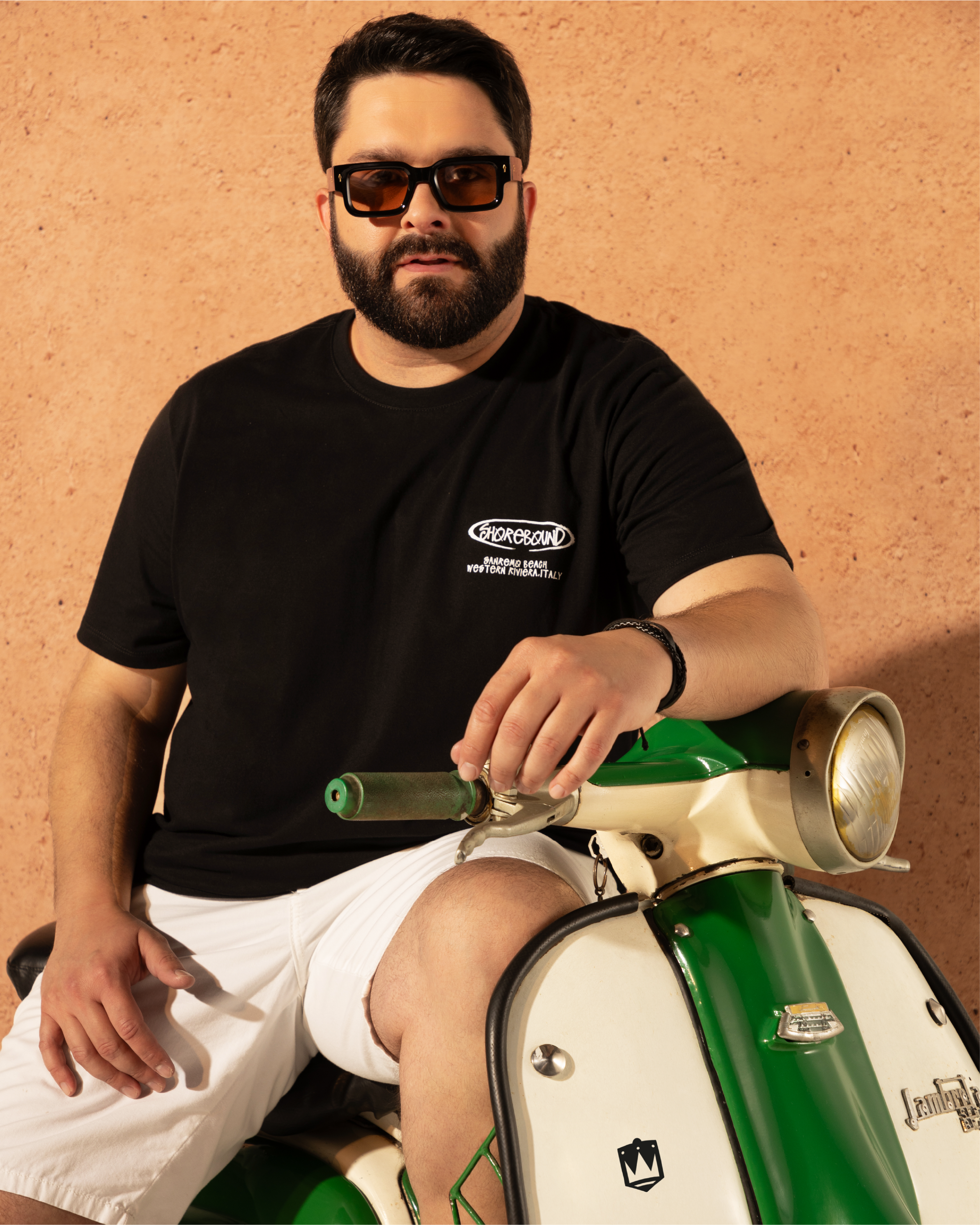 Camiseta masculina Colisão - vista traseira